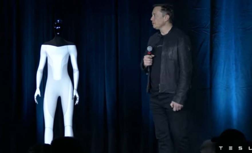 elon musk robot.jpg